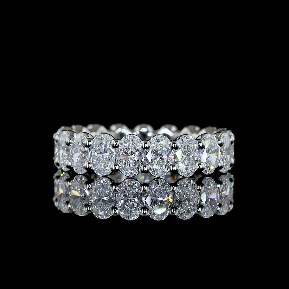Platinum Eternity Band with 19 North-South Set Oval Cut Lab Diamonds - 2.72 Carat Total Weight, E-F Color VS1 Clarity - Covaloro Fine Jewelry