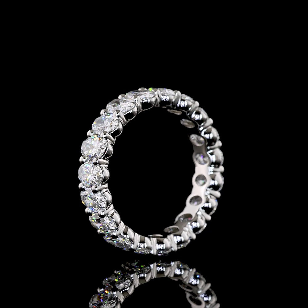 Platinum Eternity Band with 19 North-South Set Oval Cut Lab Diamonds - 2.72 Carat Total Weight, E-F Color VS1 Clarity - Covaloro Fine Jewelry