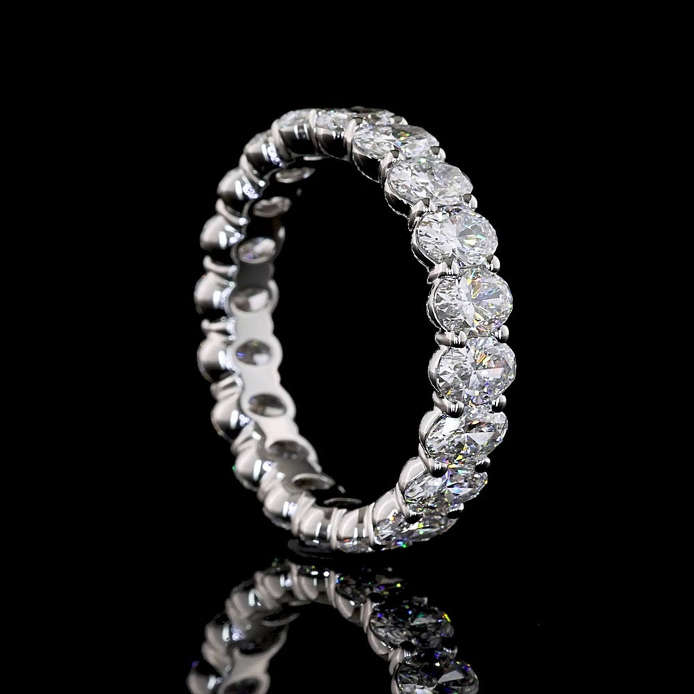 Platinum Eternity Band with 20 Oval Cut Lab Diamonds - E-F VS Clarity - 3.05 Carat Total Weight - Covaloro Fine Jewelry