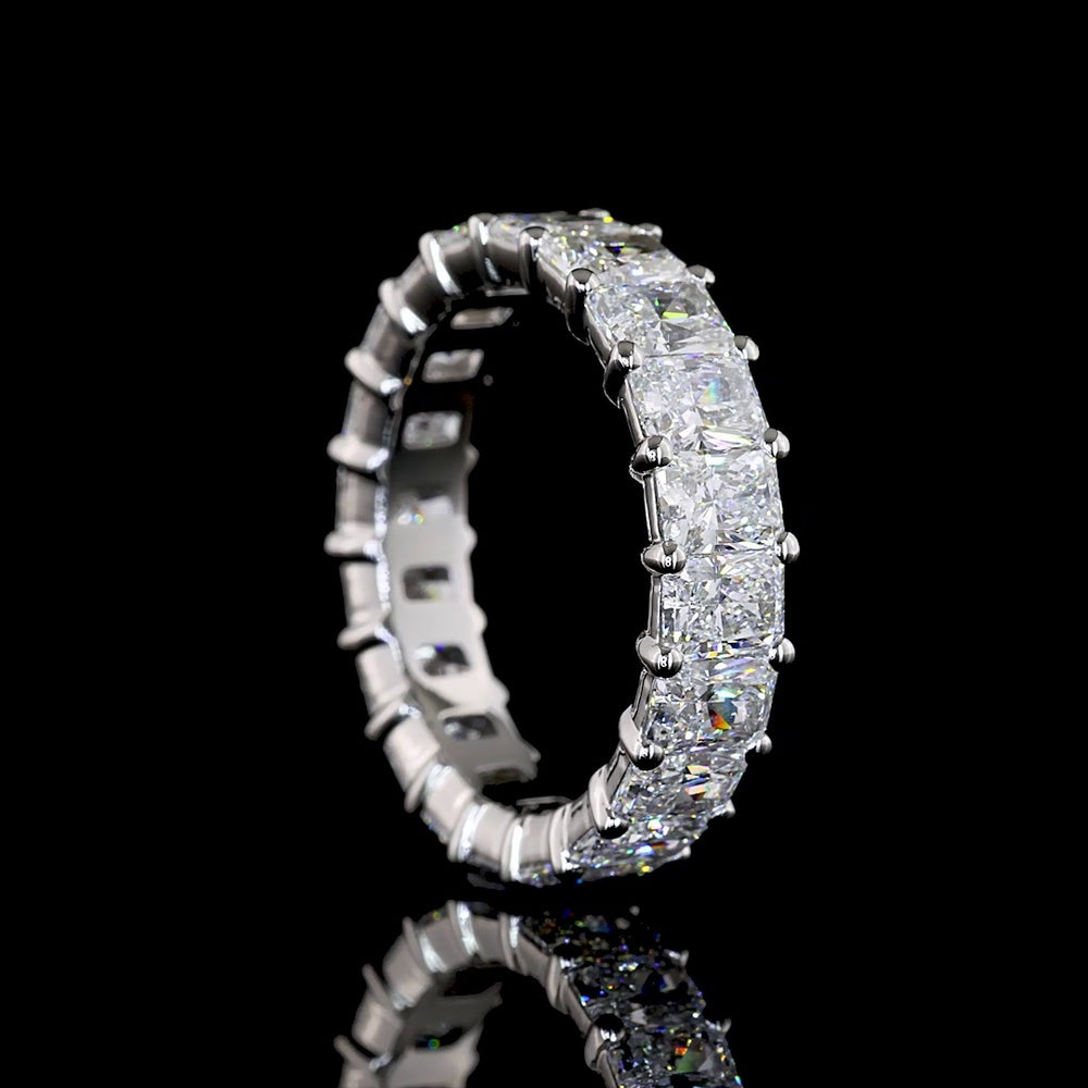 Platinum Eternity Band with 20 Prong-Set Radiant Cut Lab Diamonds - 4.06 Carat Total Weight, E-F Color VS Clarity - Covaloro Fine Jewelry