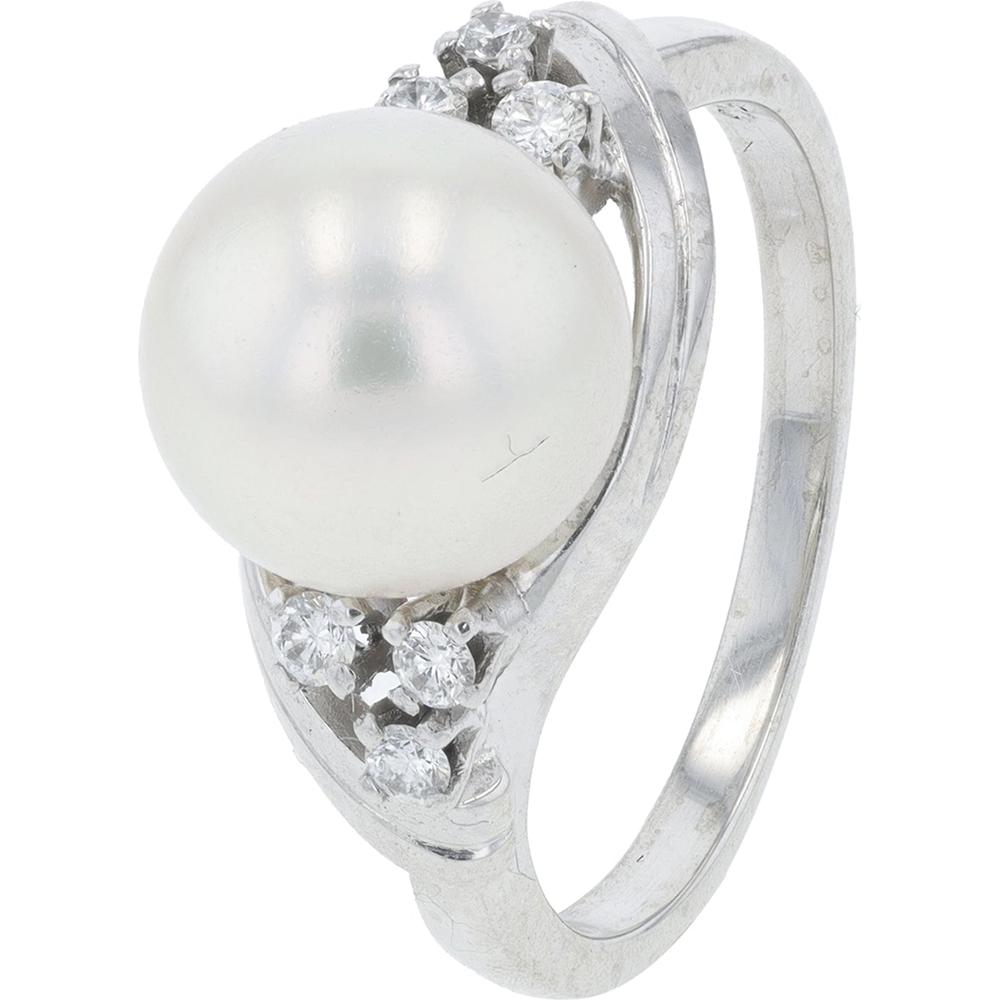 Platinum Mikimoto 9mm Cultured Pearl and Diamond Accent Ring - 0.15 Carat Total Diamond Weight