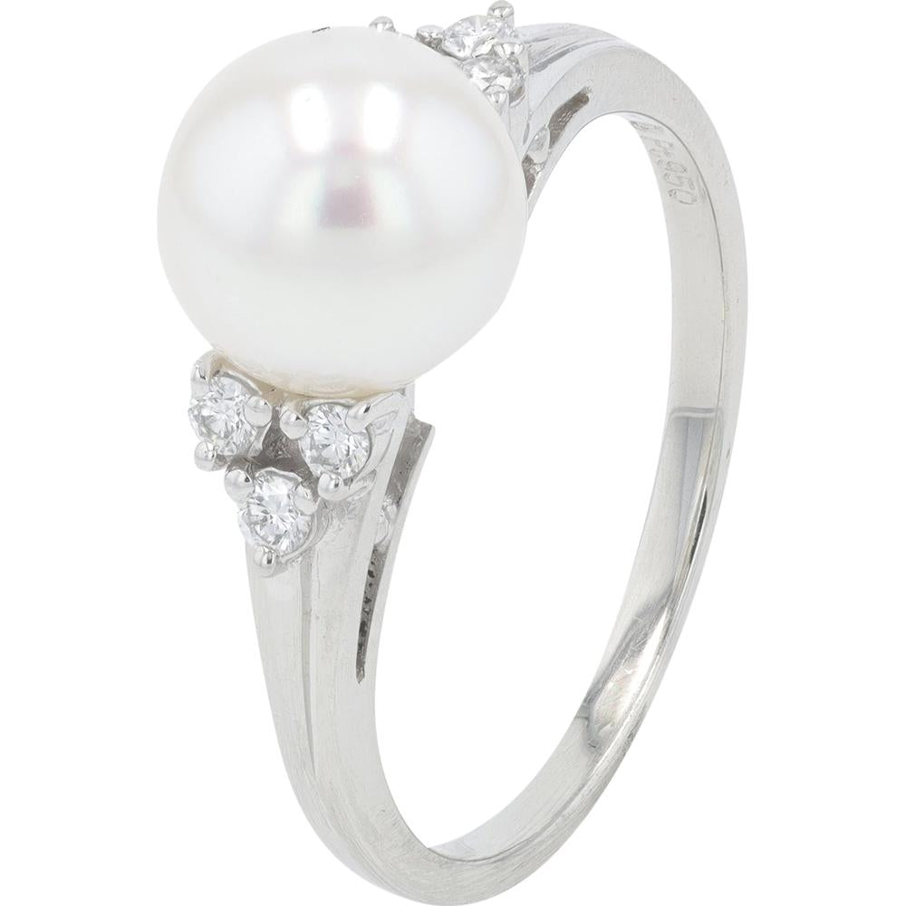 Platinum Mikimoto Ring with 7.7mm Akoya Pearl and 0.15 Carat Total Diamond Weight