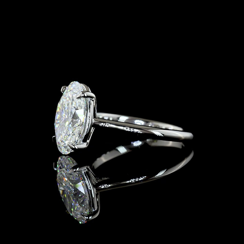 Platinum Oval Cut Solitaire Engagement Ring with 3.56 Carat E-F Color VVS2 Clarity Lab Diamond - IGI Certified - Covaloro Fine Jewelry
