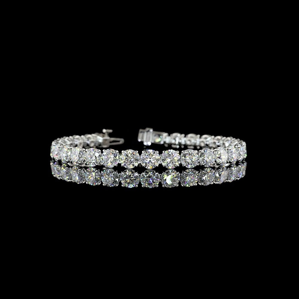 Platinum Tennis Bracelet with 30 Round Brilliant Cut Lab Diamonds E-F VS - 21.99 Carats Total Diamond Weight - Covaloro Fine Jewelry