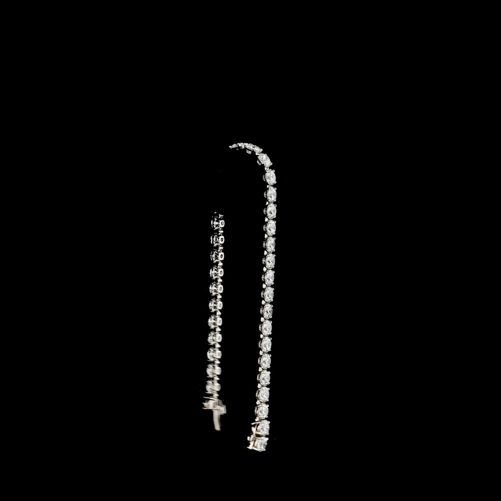 Platinum Tennis Bracelet with 36 Brilliant Cut Round Lab Grown Diamonds - 15.14 Carat Total Weight, F Color VS2 Clarity - Covaloro Fine Jewelry