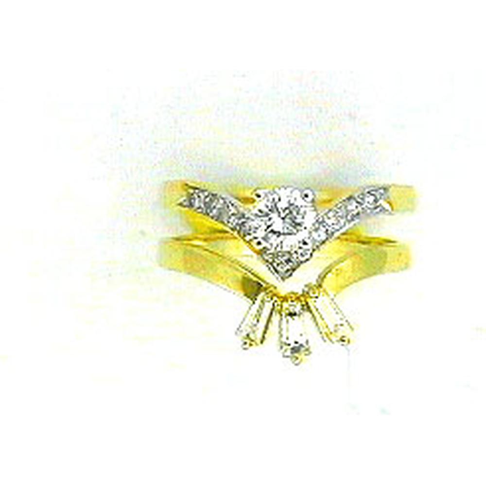 Radiant 14K Yellow Gold Dous Diamond Ring - Timeless Elegance