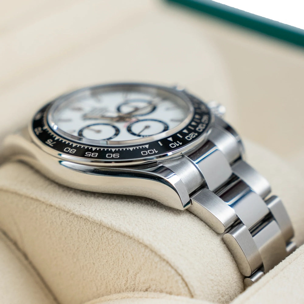 Rolex Cosmograph Daytona "Panda" White Dial 40mm Oystersteel - Ref. 126500LN / Pre-Owned