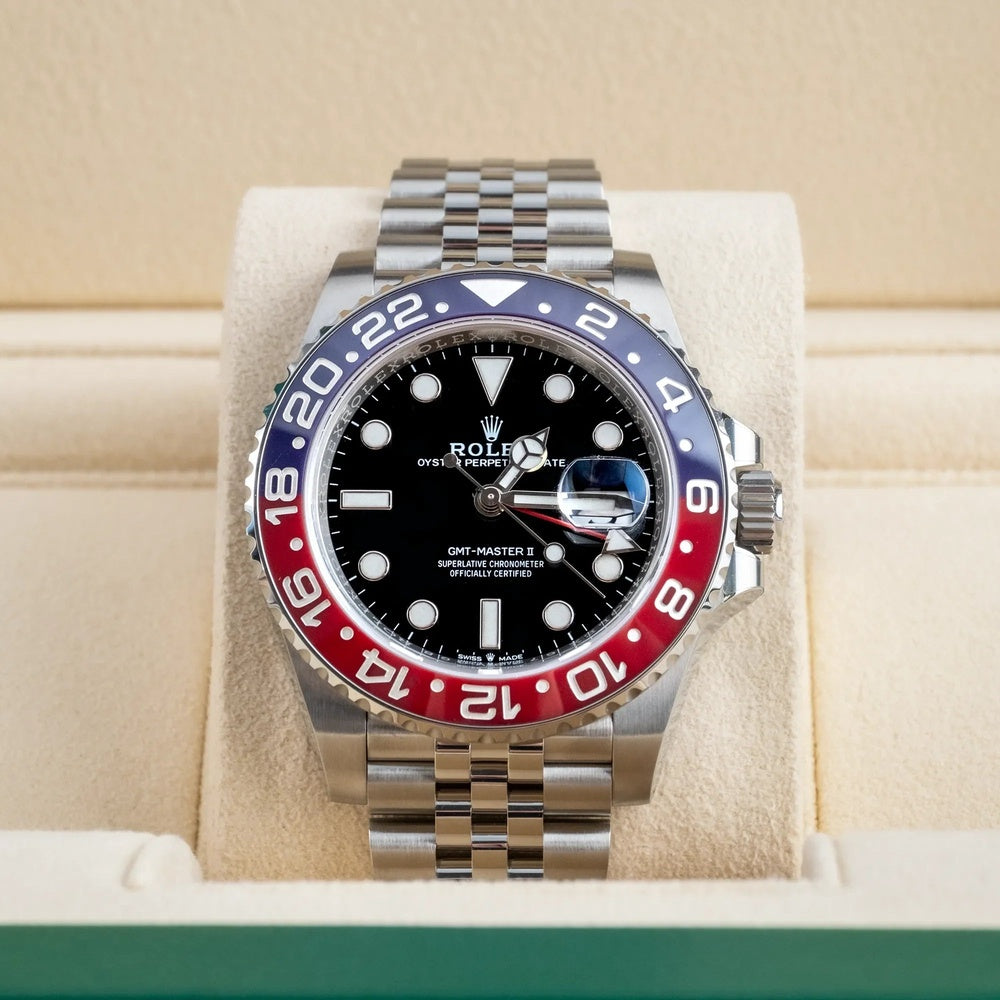 Rolex GMT-Master II "Pepsi" 40mm Oystersteel Jubilee - Ref. 126710BLRO / Pre-Owned