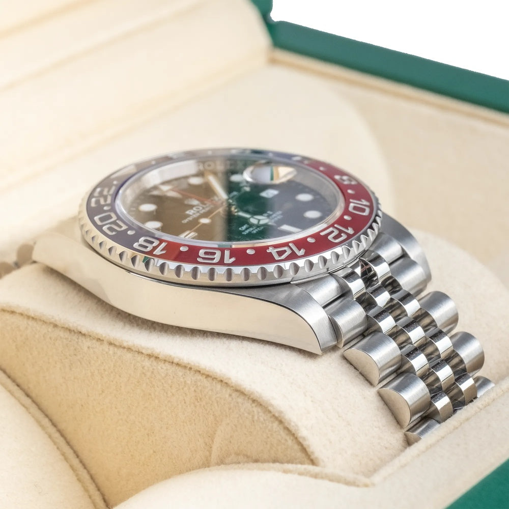 Rolex GMT-Master II "Pepsi" 40mm Oystersteel Jubilee - Ref. 126710BLRO / Pre-Owned