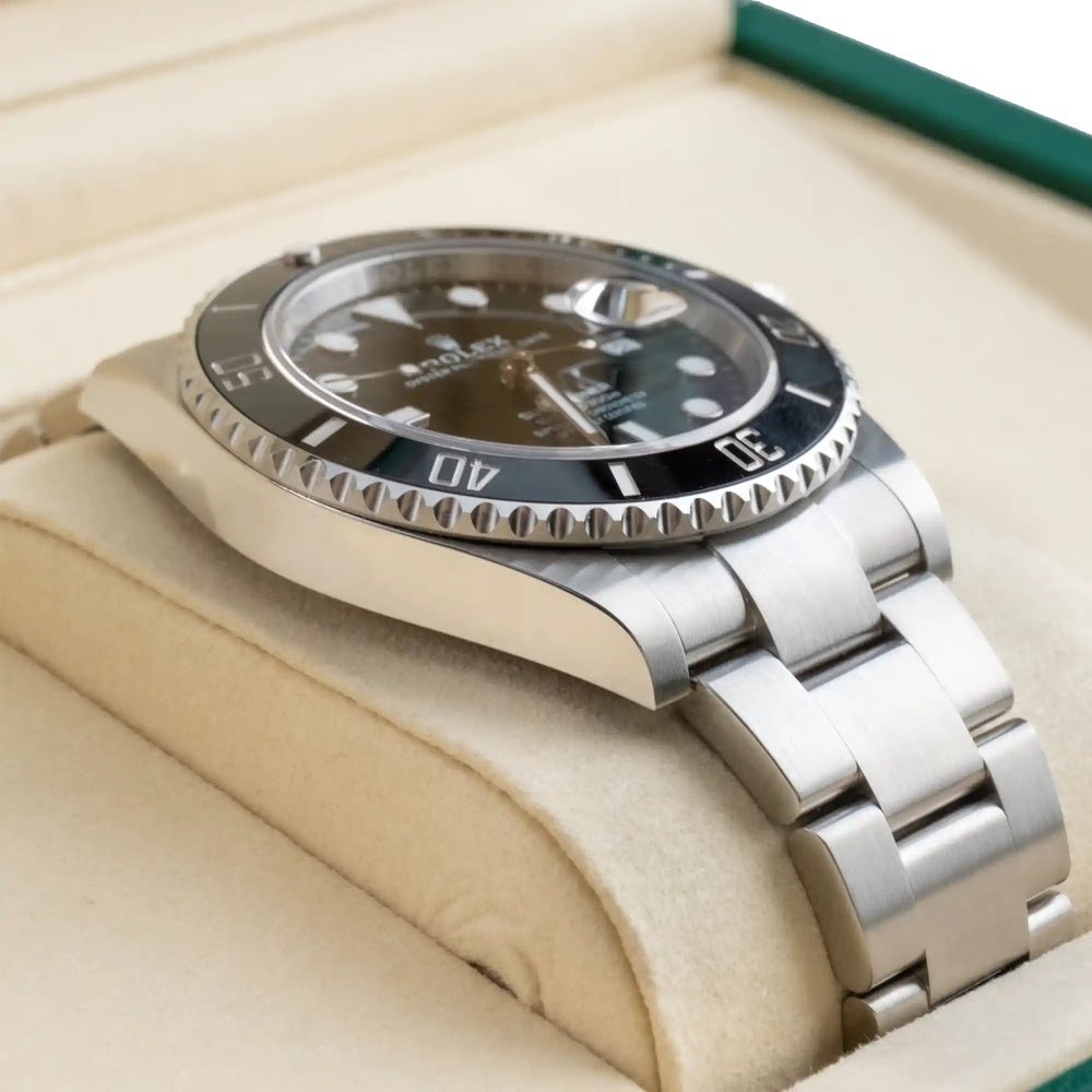 Rolex Submariner Date 41mm Black Oystersteel - Ref. 126610LN / Pre-Owned