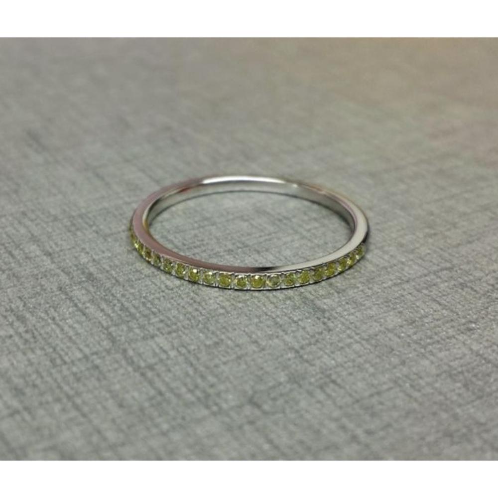 Roman & Jules - 14K White Gold Band with 0.12 Carat Fancy Yellow Round Diamonds - Size 5.5