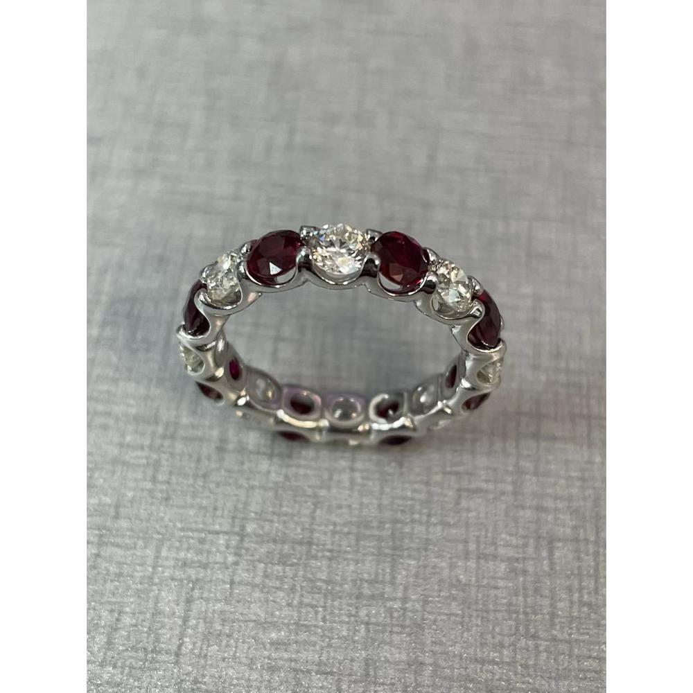 Roman & Jules - 14K White Gold Eternity Band with Round Rubies and Diamonds - 2.64 Carat Total Ruby and 1.86 Carat Total Diamond Weight