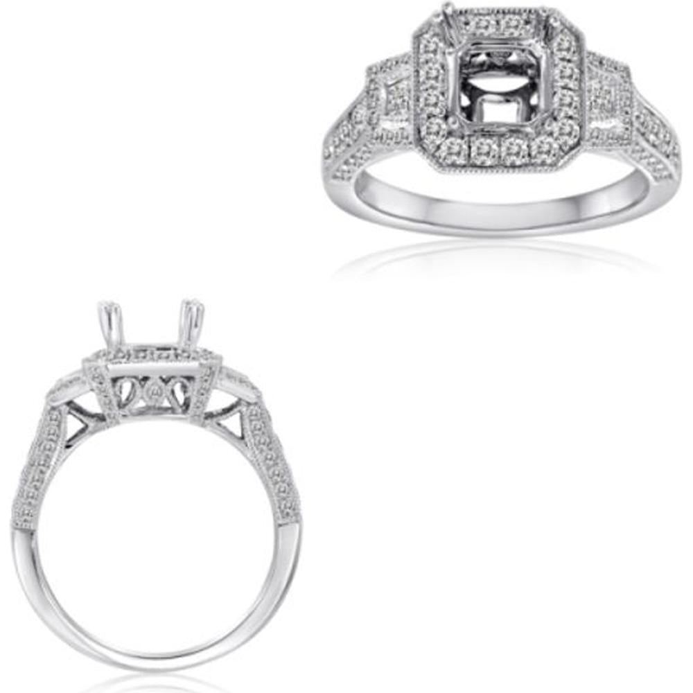 Roman & Jules - 14K White Gold Radiant Round Diamond Ring with Trapezoid Diamonds - 0.88 Carat Total Diamond Weight