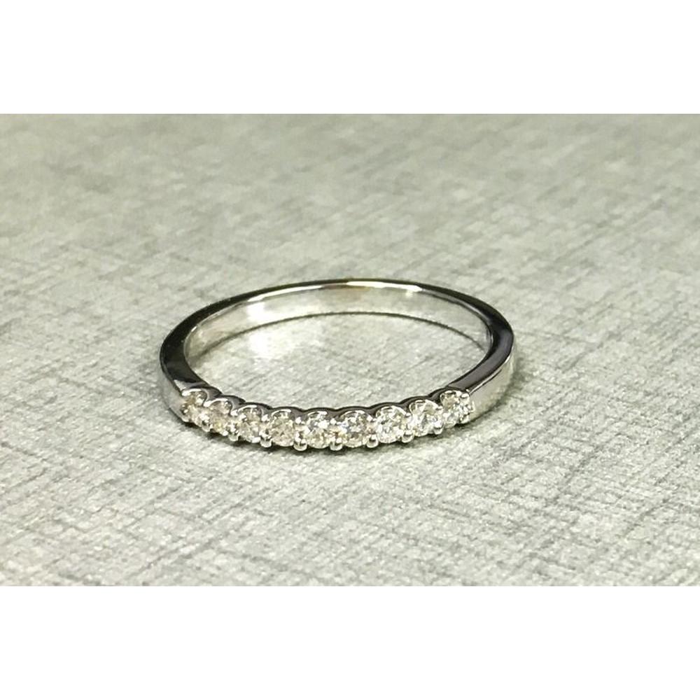 Roman & Jules - 14K White Gold Round Diamond Band with Shared Prong Setting - 0.20 Carat Total Diamond Weight