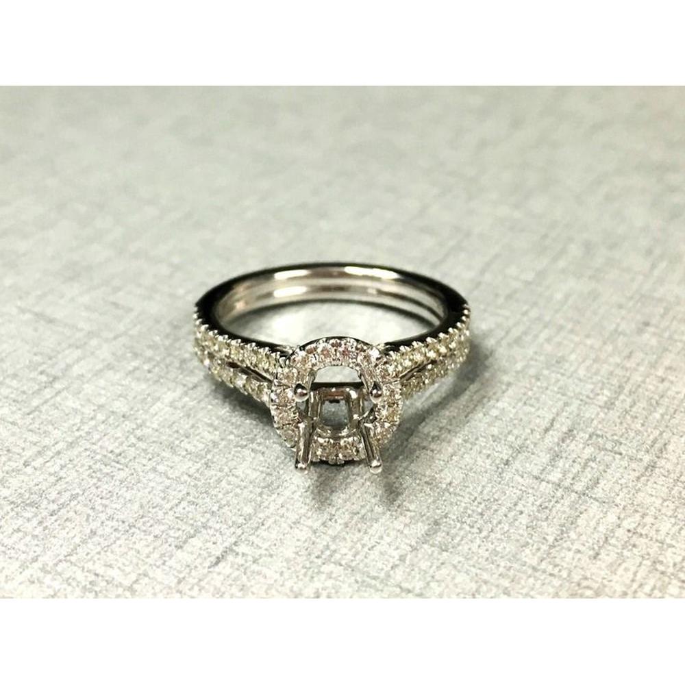 Roman & Jules - 14K White Gold Round Diamond Ring with Halo - 0.51 Carat Total Diamond Weight