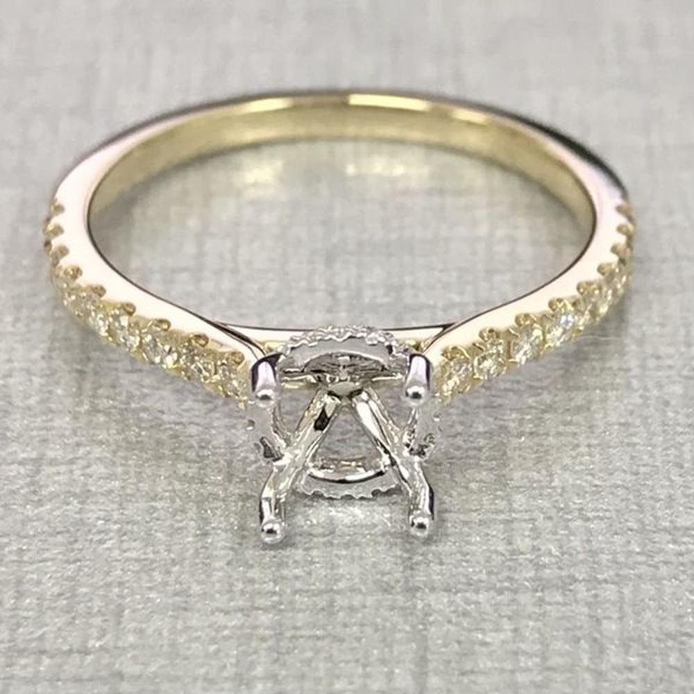 Roman & Jules - 14K Yellow Gold Round Diamond Halo Ring with Micropavé Setting - 0.29 Carat Total Diamond Weight