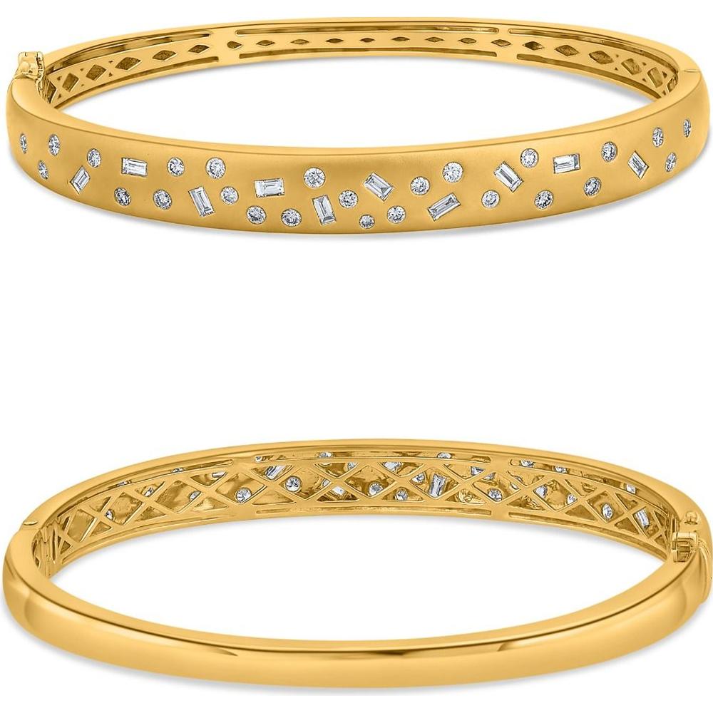 Roman & Jules - 14K Yellow Gold Sandblasted Multi-Diamond Bangle with Round and Baguette Diamonds - 0.86 Carat Total Diamond Weight