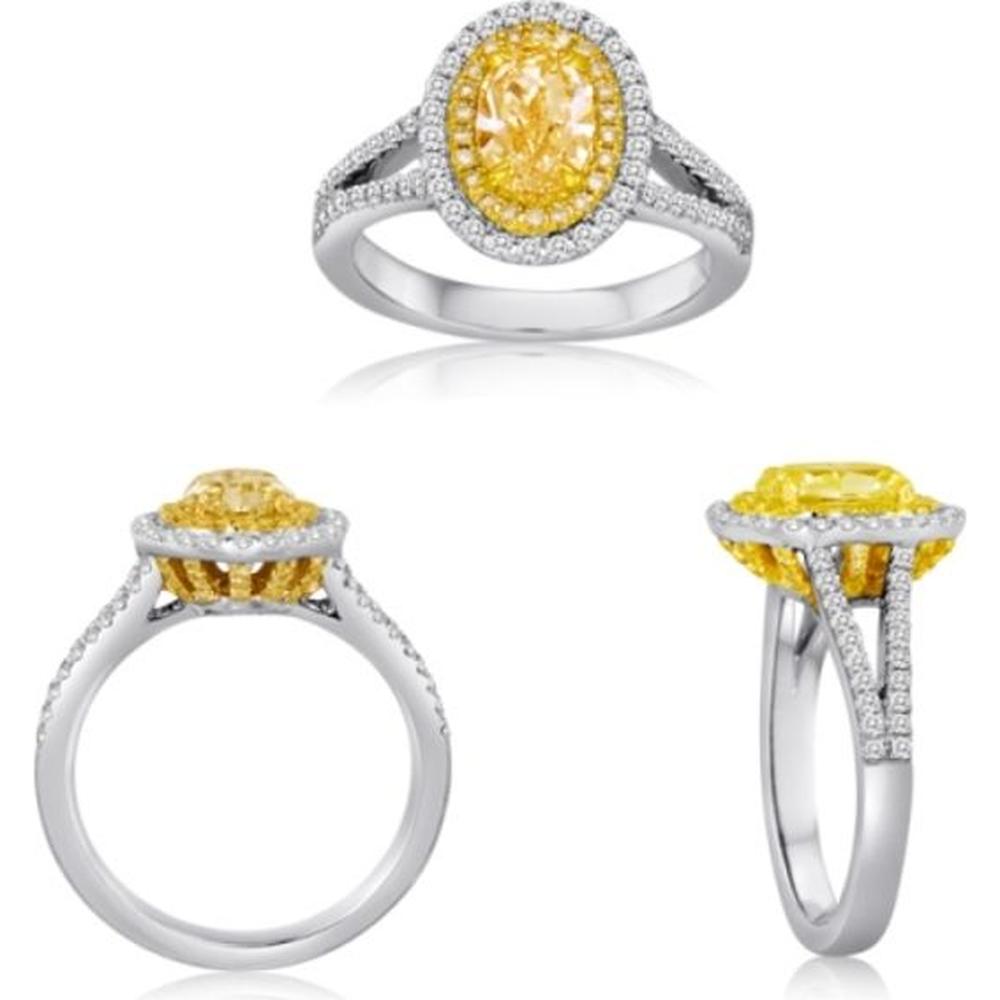 Roman & Jules - 18K White and Yellow Gold Oval Fancy Yellow Diamond Ring with Double Halo and Round Diamonds - 1.38 Carat Total Diamond Weight