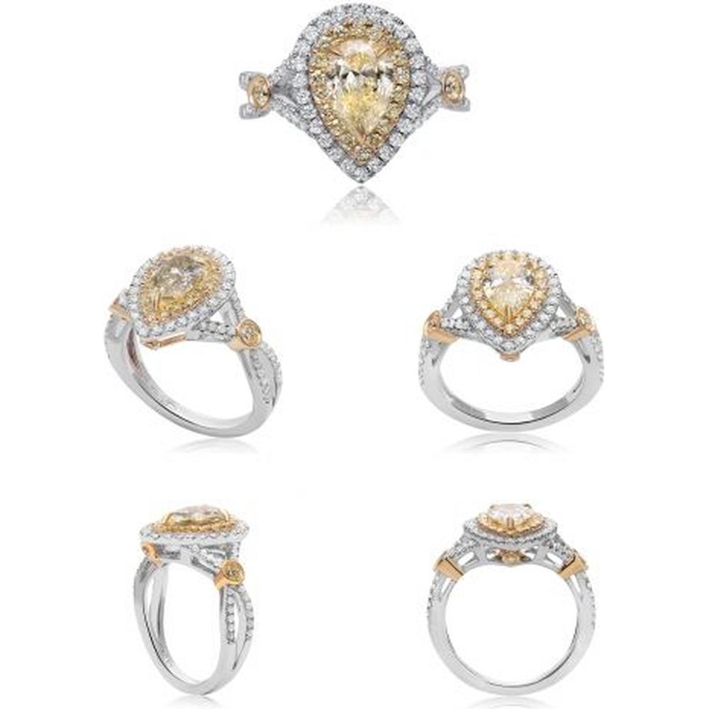 Roman & Jules - 18K White and Yellow Gold Pear Shape Fancy Yellow Diamond Ring with Round Diamonds - 1.97 Carat Total Diamond Weight
