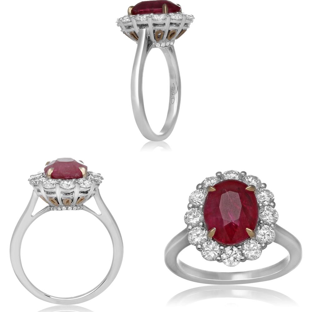 Roman & Jules - 18K White and Yellow Gold Prong Set Ruby and Diamond Halo Ring - 4.09 Carat Ruby, 0.50 Carat Diamond