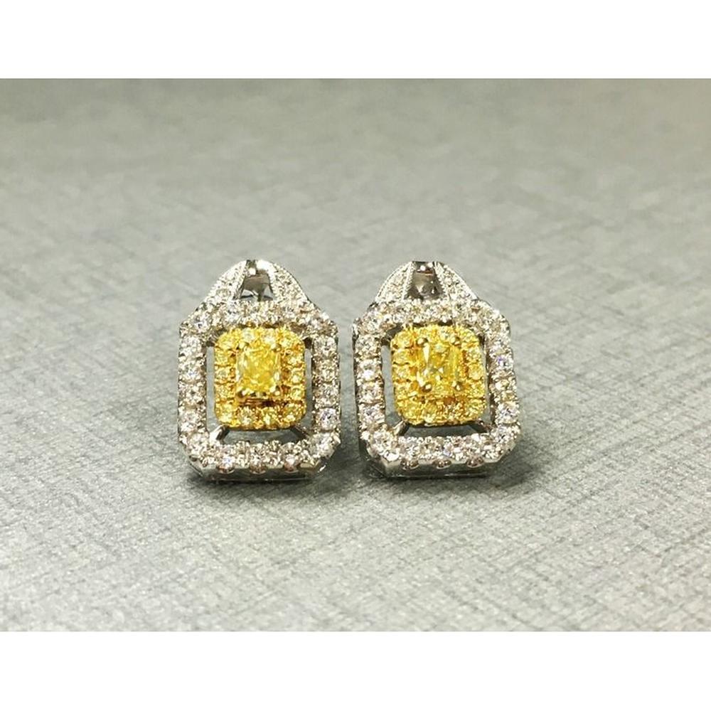 Roman & Jules - 18K White and Yellow Gold Radiant Fancy Yellow Diamond Earrings with Round White Diamonds - 1.1 Carat Total Diamond Weight