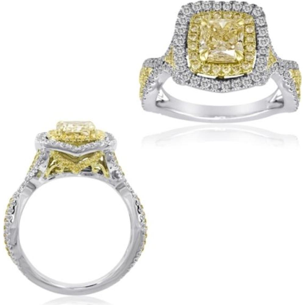 Roman & Jules - 18K White and Yellow Gold Radiant Fancy Yellow Diamond Ring with Halo of Round Diamonds - 1.19 Carat Total Diamond Weight