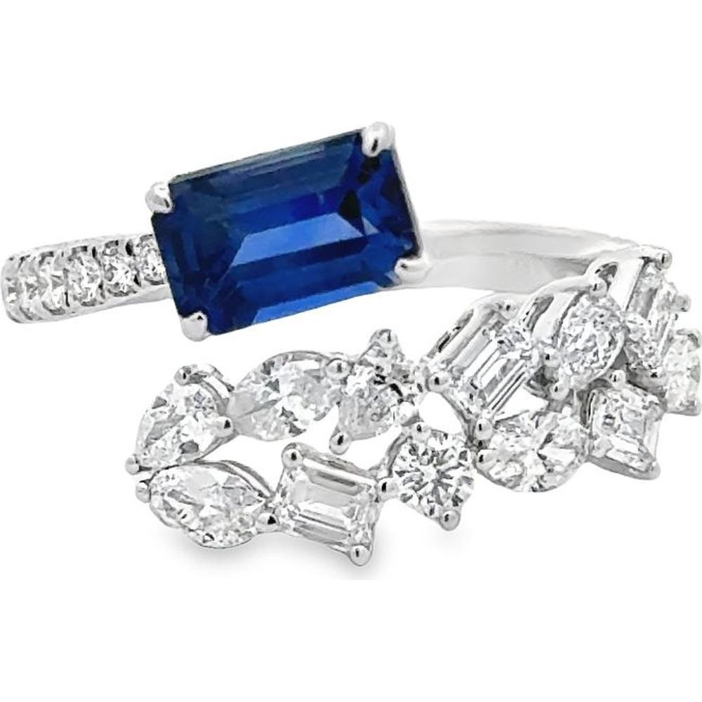 Roman & Jules - 18K White Gold Cushion Sapphire and Diamond Ring - 1.14 Carat Total Weight
