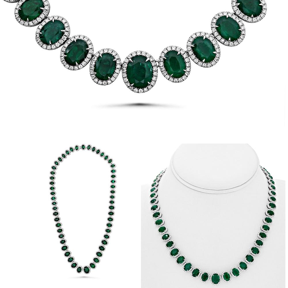 Roman & Jules - 18K White Gold Halo Oval Emerald Necklace with Round Diamonds - 32.29 Carat Total Emerald Weight