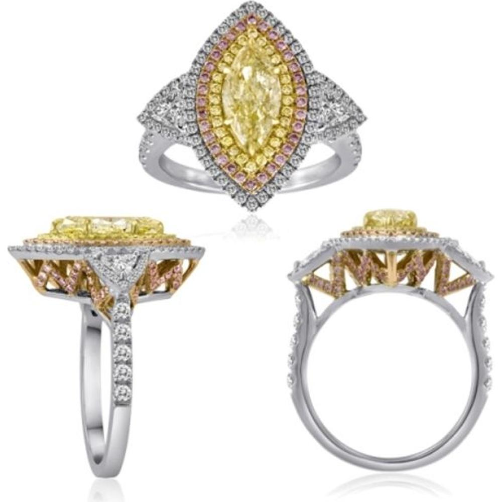 Roman & Jules - 18K White Gold Marquise Fancy Yellow Diamond Halo Ring with Pink and White Diamonds - 2.01 Carat Total Diamond Weight