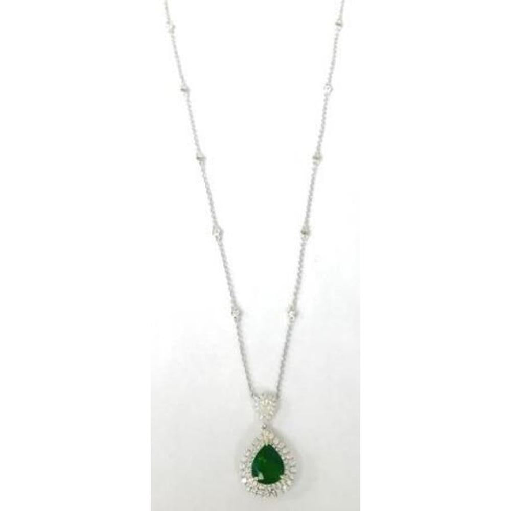 Roman & Jules - 18K White Gold Pear Shape Emerald Necklace with Round Diamond Halo - 1.76 Carat Total Emerald Weight