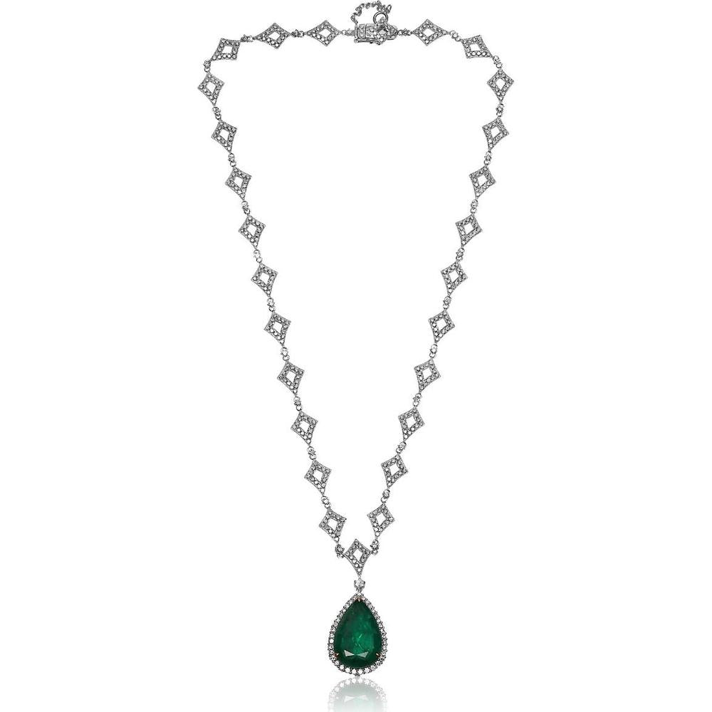 Roman & Jules - 18K White Gold Pear Shape Emerald Necklace with Round Diamond Halo - 11.74 Carat Total Emerald Weight