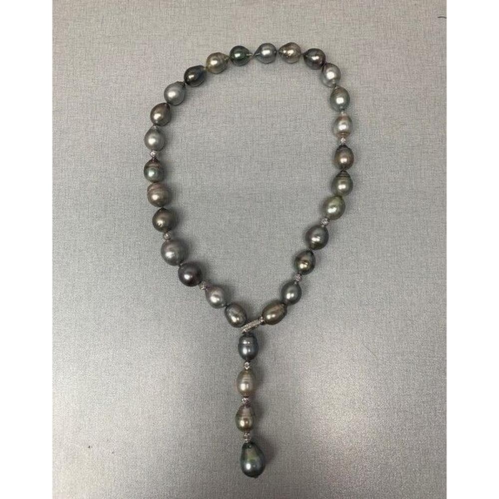 Roman & Jules - 18K White Gold Pearl Drop Necklace with 0.23 Carat Round Diamonds