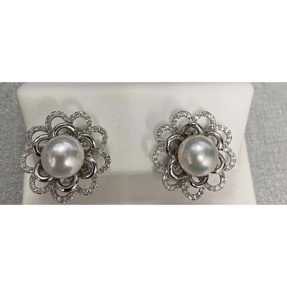 Roman & Jules - 18K White Gold Pearl Earrings with Diamond Halo - 0.65 Carat Total Diamond Weight