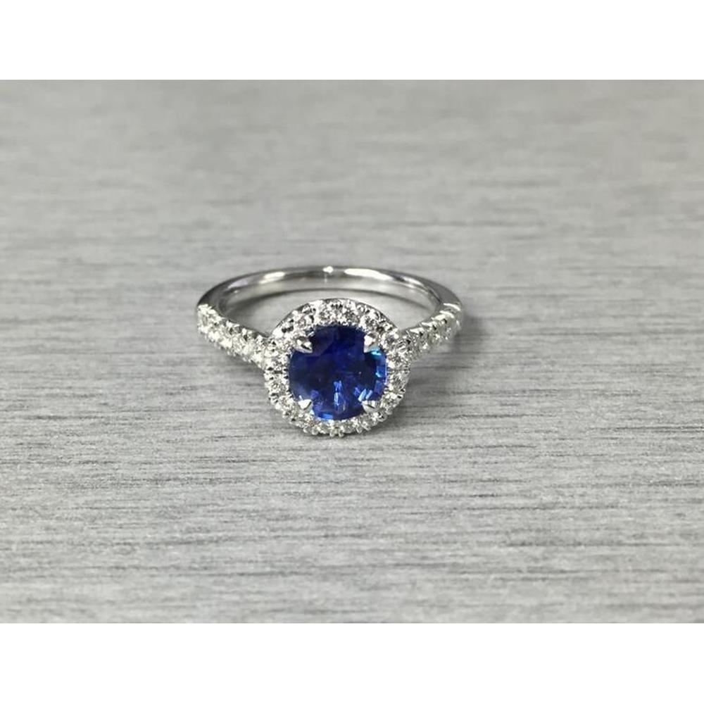Roman & Jules - 18K White Gold Round Sapphire Ring with Diamond Halo - 1.45 Carat Total Sapphire Weight