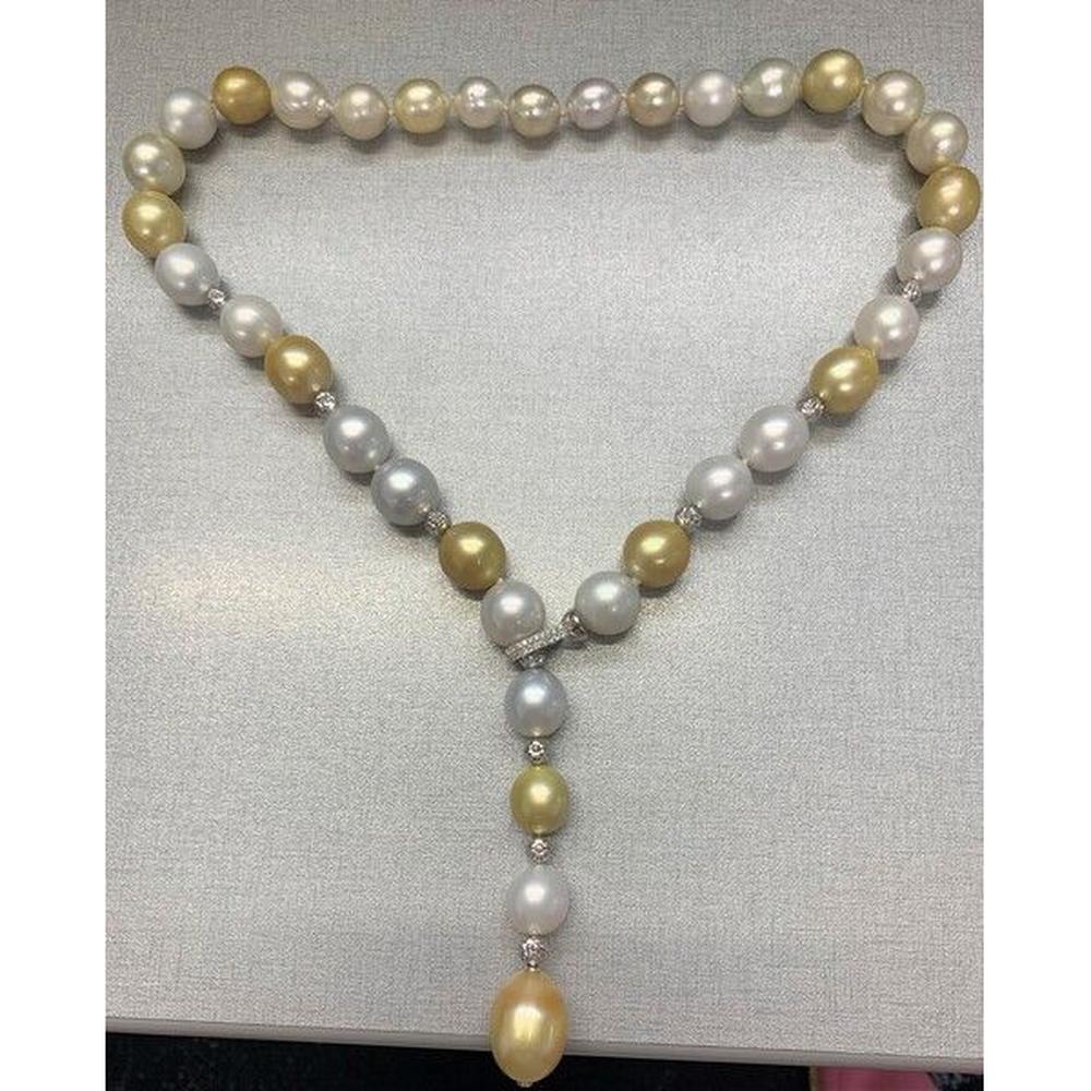 Roman & Jules - 18K White Gold Y-Design South Sea Pearl Necklace with Round Diamond Accents - 0.23 Carat Diamond Weight