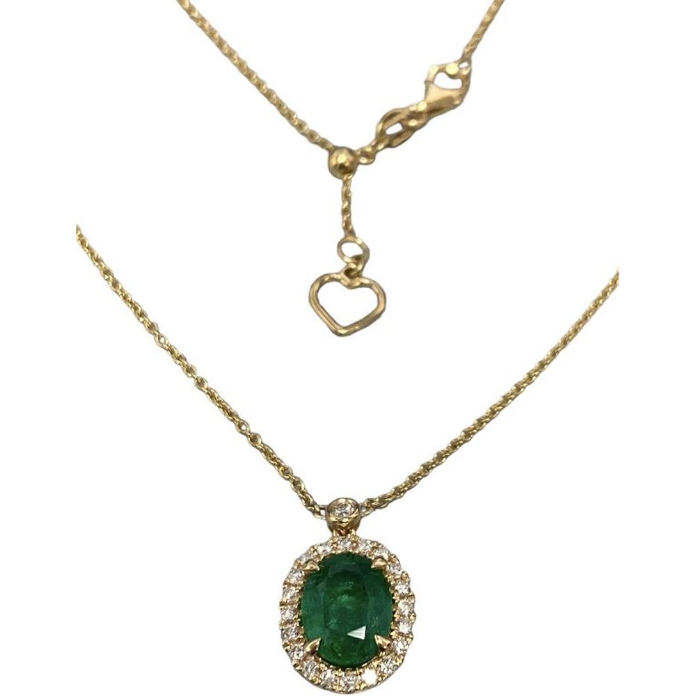 Roman & Jules - 18K Yellow Gold Oval Emerald Halo Necklace with Round Diamonds - 0.23 Carat Total Diamond Weight