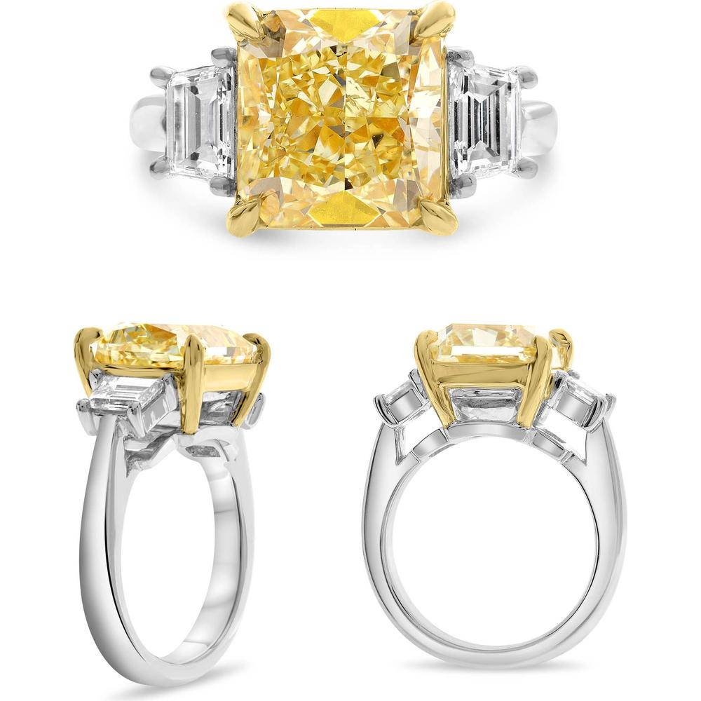 Roman & Jules - Platinum and 18K Yellow Gold Radiant Cut Fancy Yellow Diamond Ring with 0.95 Carat Tapered Diamond Side Stones - 5.11 Carat Center Diamond