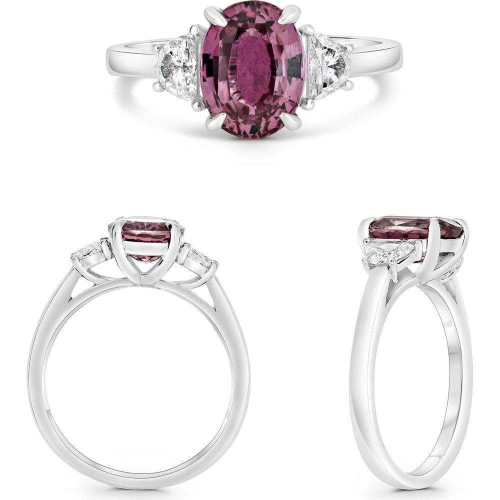 Roman & Jules - Platinum Oval Pink Sapphire Ring with Diamond Side Stones - 2.54 Carat Pink Sapphire and 0.32 Carat Diamond Accents