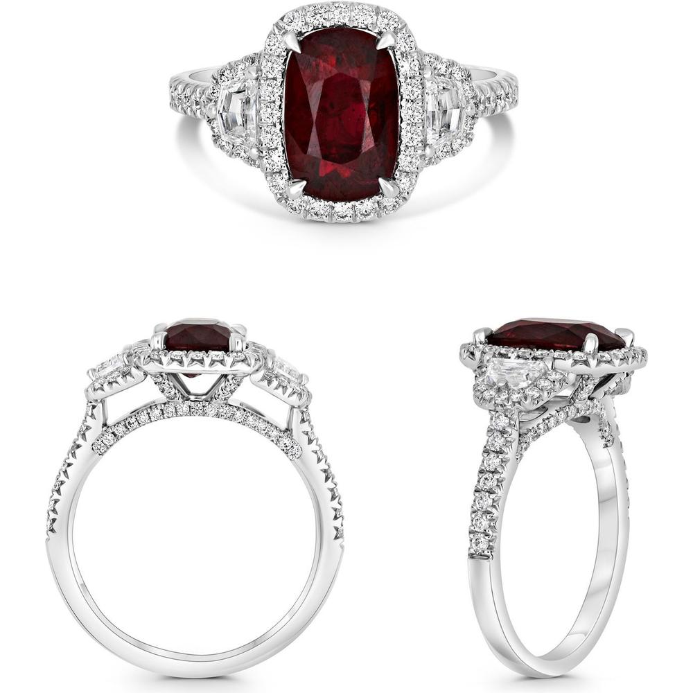 Roman & Jules - Platinum Oval Ruby and Diamond Halo Ring - 2.47 Carat Ruby, 0.87 Carat Total Diamond Weight