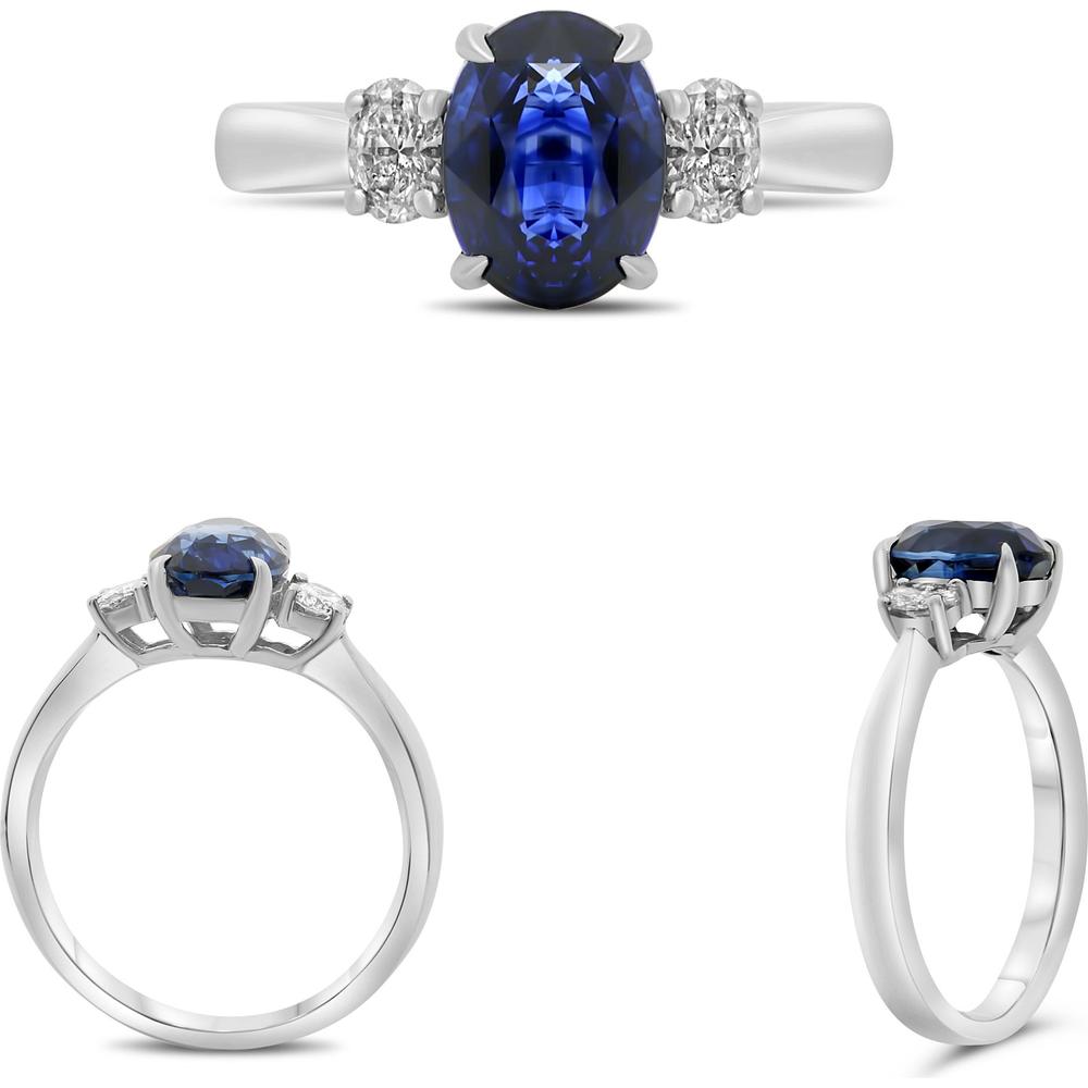 Roman & Jules - Platinum Three-Stone Ring with 1.21 Carat Oval Sapphire and Diamond Accents