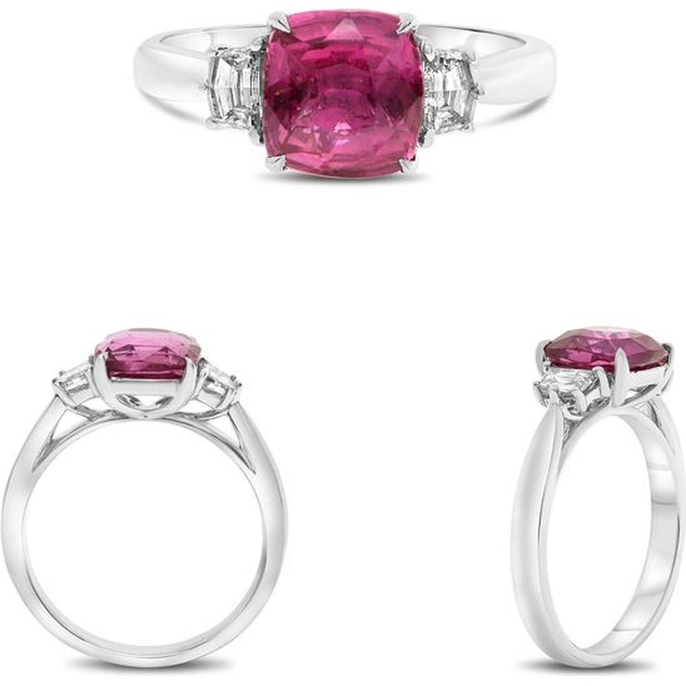 Roman & Jules - Platinum Three-Stone Ring with 2.85 Carat Cushion Pink Sapphire and Step-Cut Diamonds
