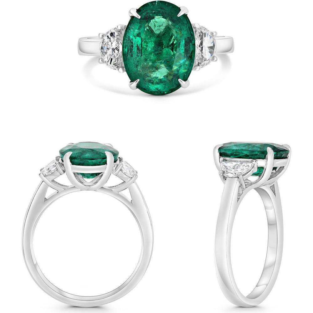 Roman & Jules - Platinum Three-Stone Ring with 3.65 Carat Oval Emerald and White Diamonds