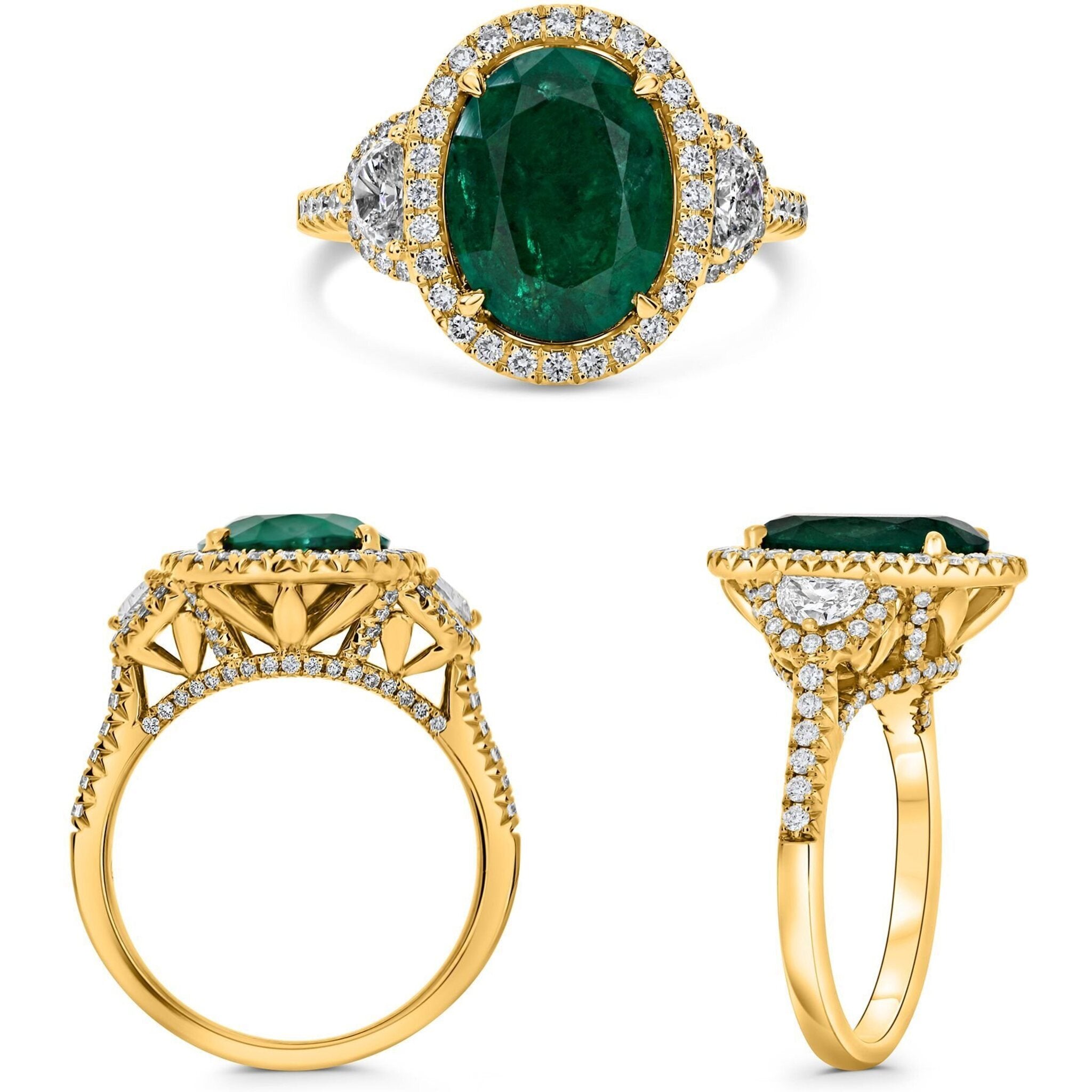 Roman & Jules 18K Yellow Gold Oval Emerald Ring with Diamond Halo - 3.98 Carat Total Gem Weight