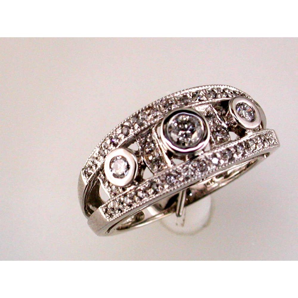 Royal 14K White Gold 0.50 Carat Round Diamond Wedding Ring