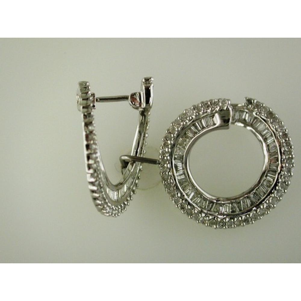 Royal 14K White Gold 1.50 Carat Oval Diamond Circle Earrings