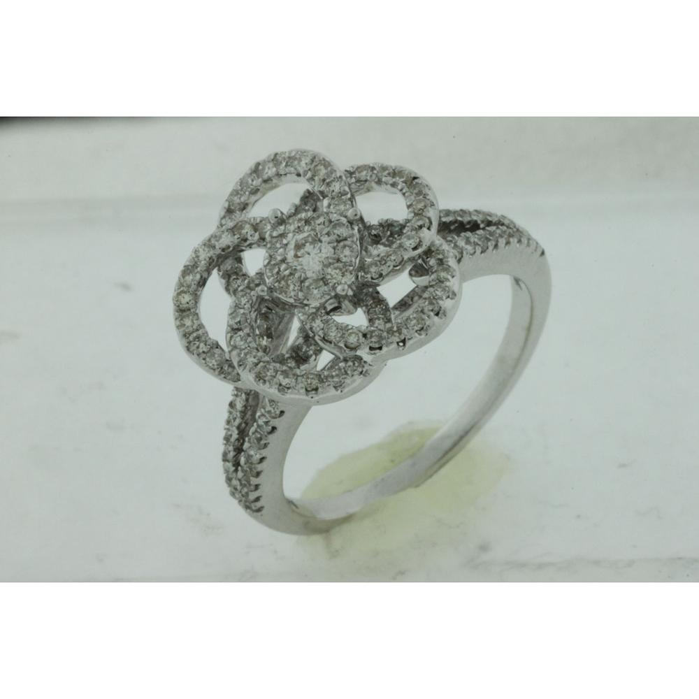 Royal 14K White Gold Diamond Ring - Exquisite 0.66 Carat Brilliance