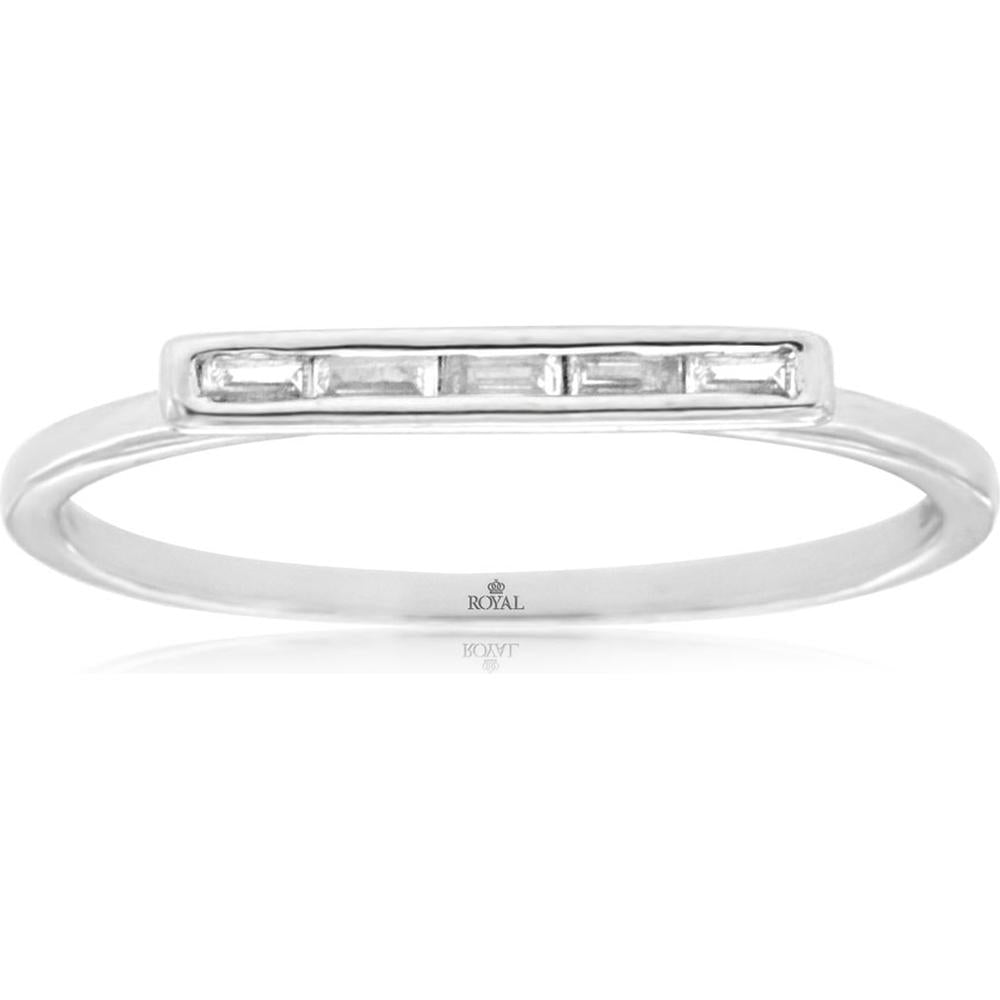 Royal 14K White Gold Diamond Ring - Timeless Elegance