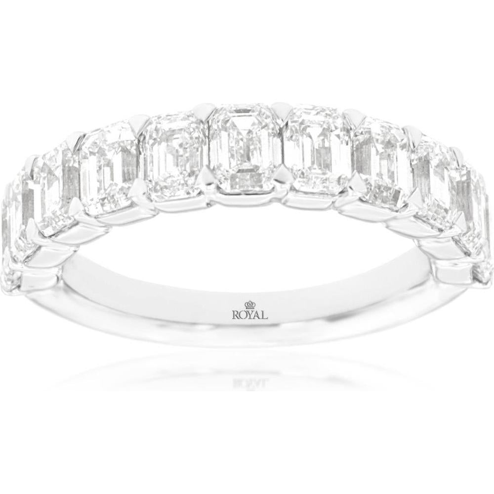 Royal 14K White Gold Diamond Wedding Band - Timeless Elegance and Eternal Love