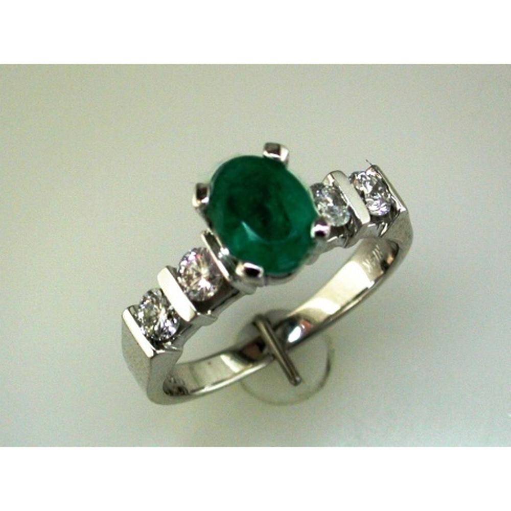 Royal 14K White Gold Emerald & Diamond Ring - 1.55 Carat Total Gem Weight