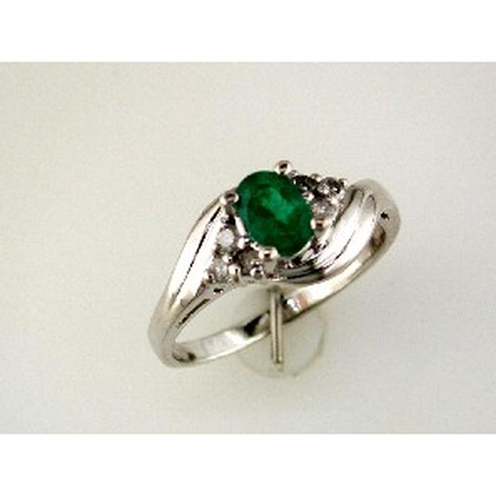 Royal 14K White Gold Emerald & Diamond Ring - Timeless Elegance